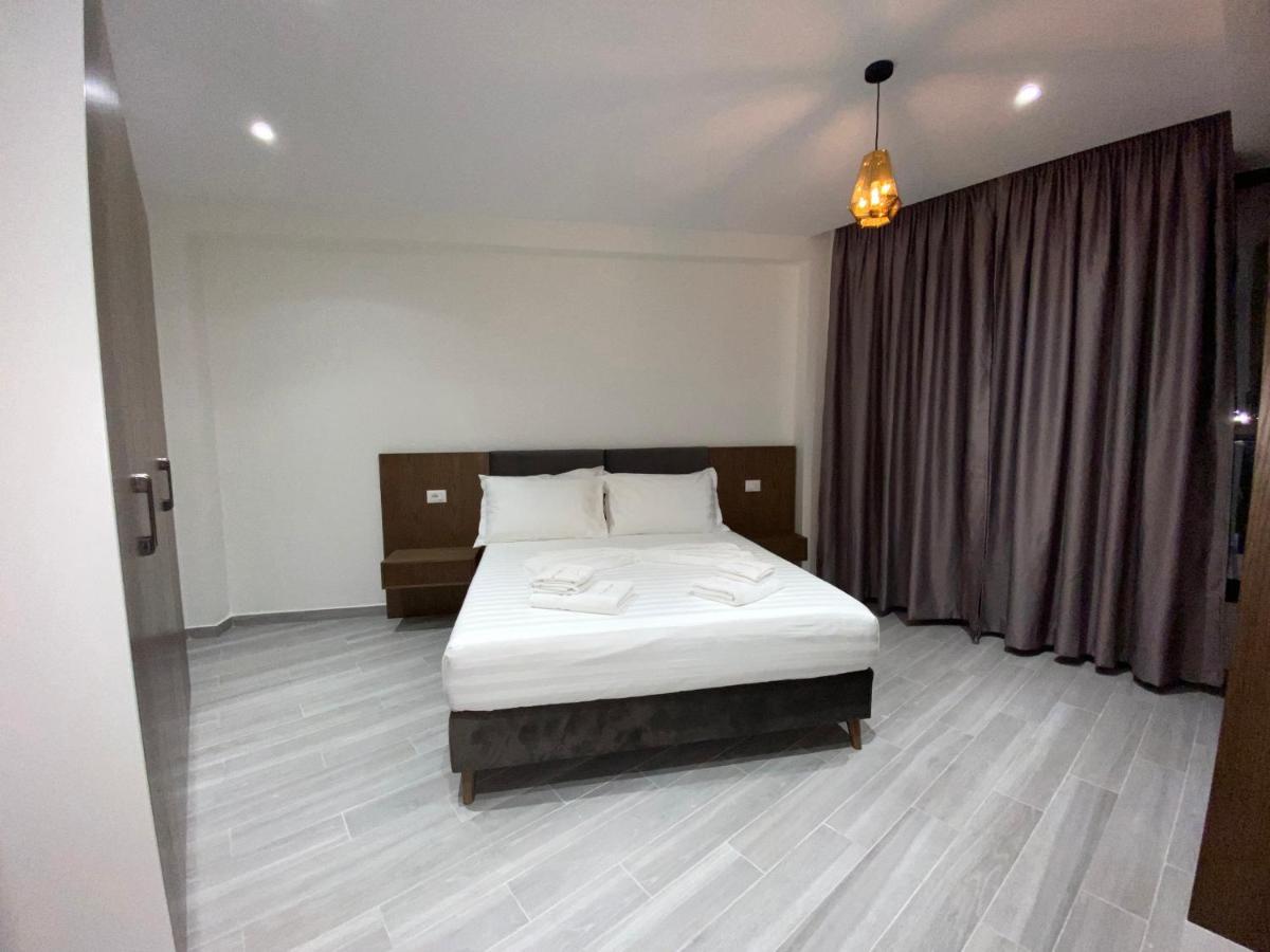 The Honeycomb Boutique Hotel โกเลม ภายนอก รูปภาพ